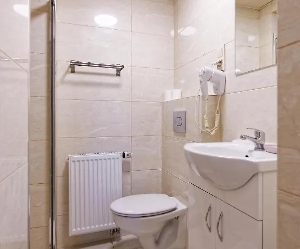 Pensjon Polska 2* Poznan